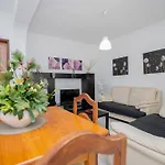 Gale Catia By Innkeeper 吉亚